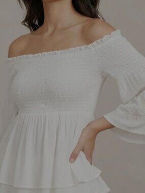 Hollister Off Shoulder Top Womens Medium White Smock Embroidery Bell Sleeve Boho